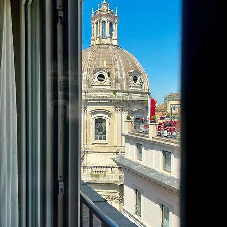 Elegant And Luxury Apartment @Altare Della Patria Rom Exterior foto