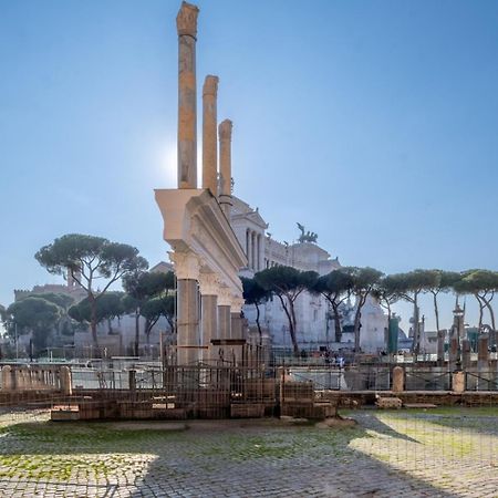 Elegant And Luxury Apartment @Altare Della Patria Rom Exterior foto