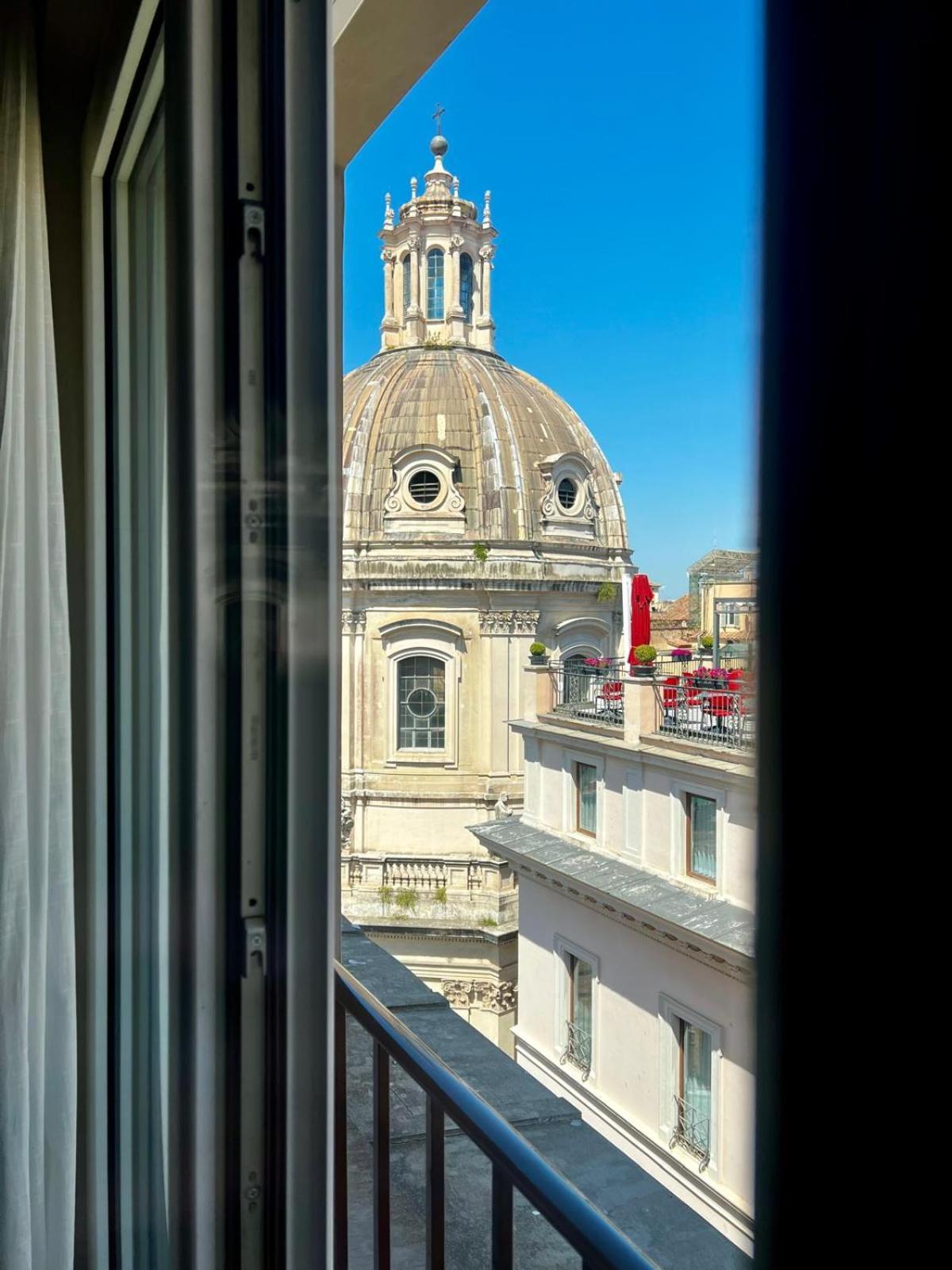 Elegant And Luxury Apartment @Altare Della Patria Rom Exterior foto