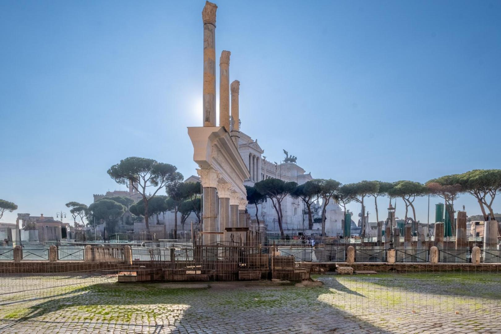 Elegant And Luxury Apartment @Altare Della Patria Rom Exterior foto