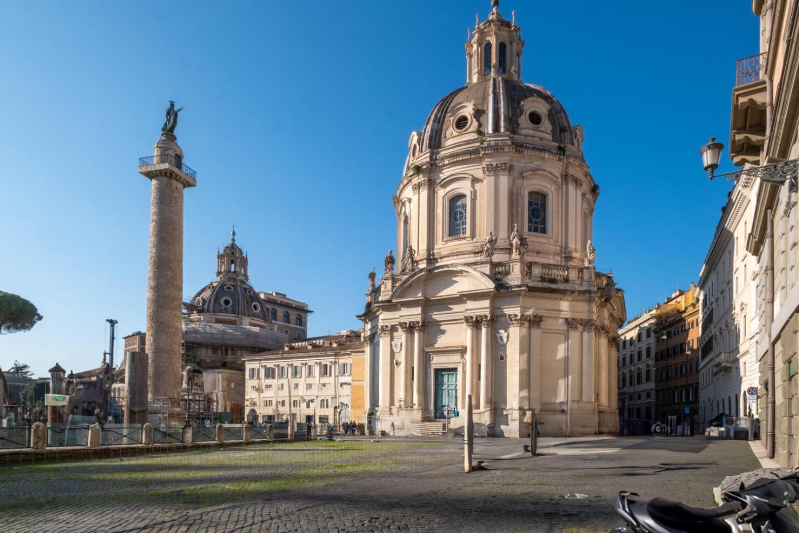Elegant And Luxury Apartment @Altare Della Patria Rom Exterior foto